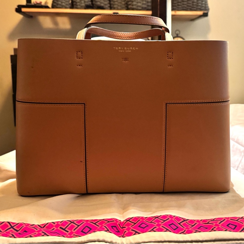 Tory Burch block T triple compartment tote Color British Tan NWOT